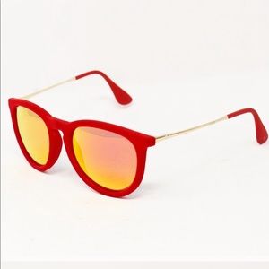 RAY BAN Red Velvet Polarized Sunglasses